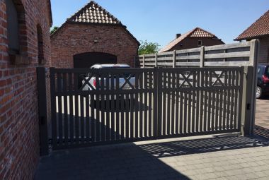 Metalen tuinpoort plaatsen in Limburg