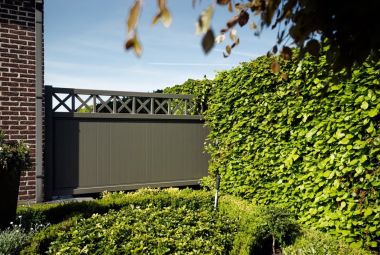 Metalen tuinpoort plaatsen in Lommel